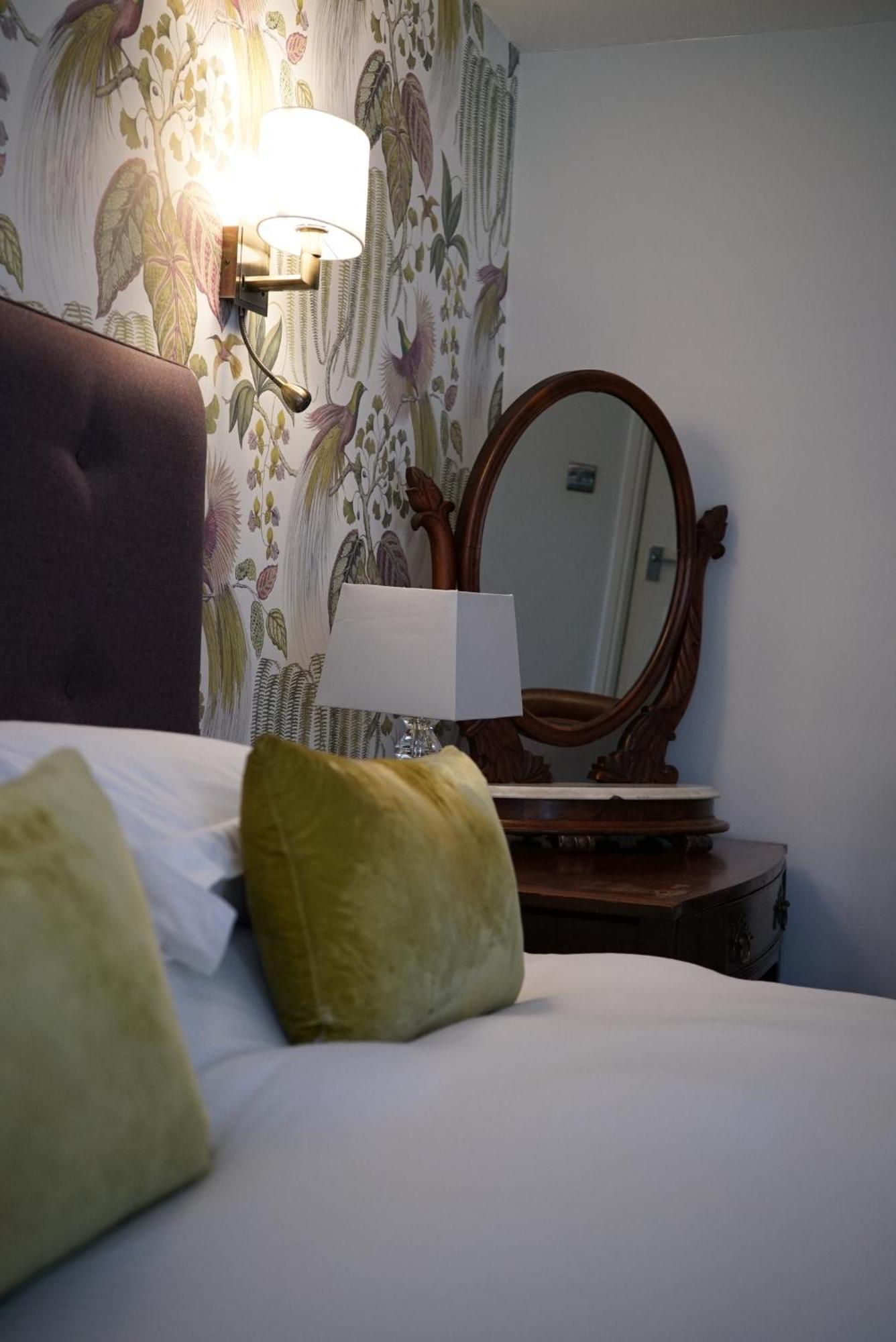 The Ollerod Hotel Beaminster Bagian luar foto